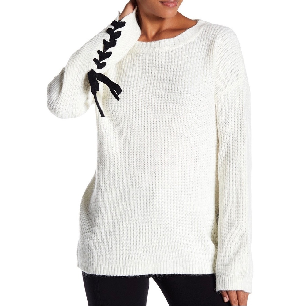 Very J • S • Ivory Wool Angora Blend Wide Tie Sleeve Oversized Ribbed Sweater